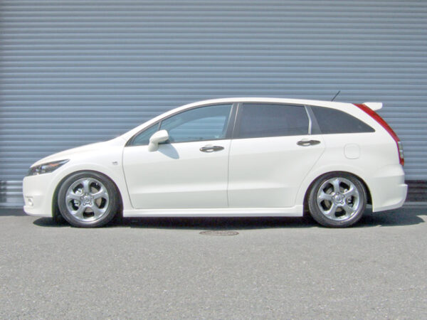 RS-R Best-i車高調 ストリーム RN8/FF H18/8～H26/5 2.0 RSZ BIH706M - 画像 (2)
